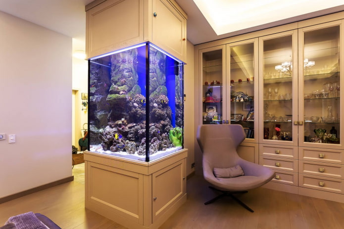 Мебель для дома со встроенным аквариумом