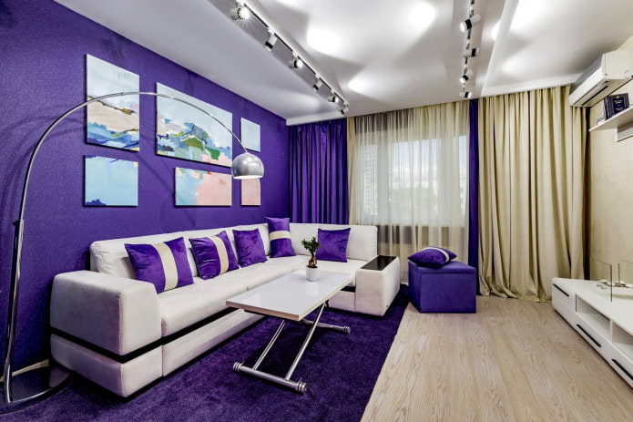 Бежево-фиолетовый диван