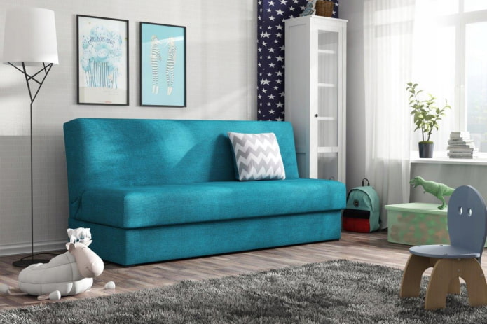 бирюзовый диван в интерьере детской