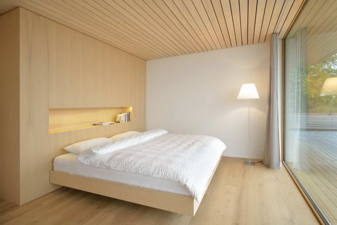 минималистичный деревянный потолок