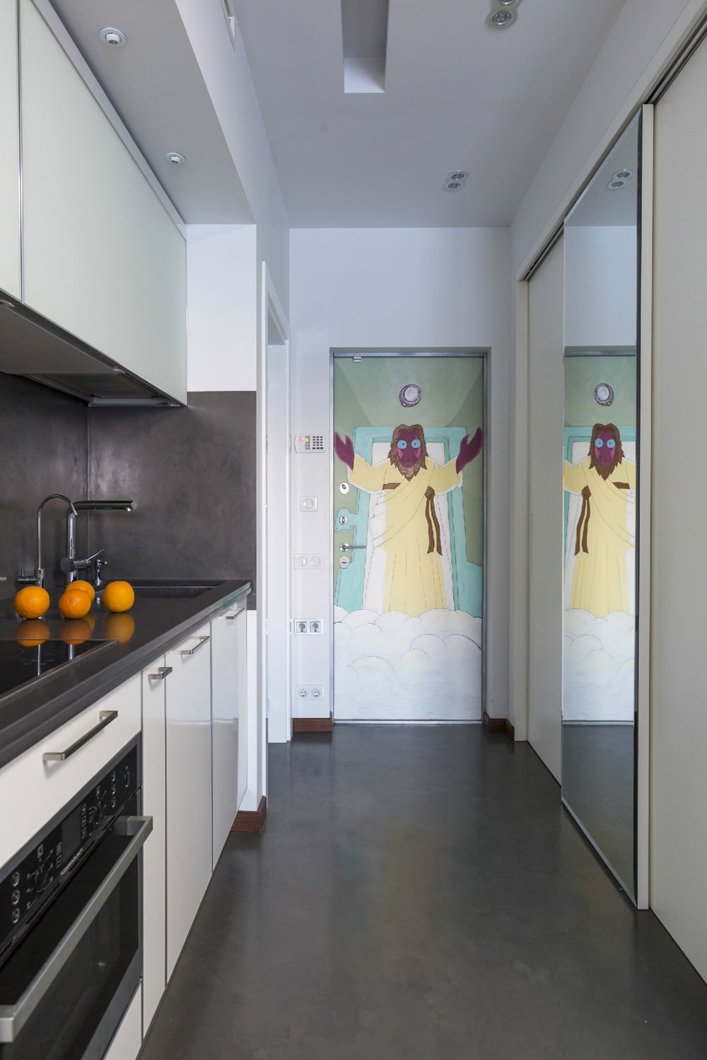 Кухня в дизайне двухкомнатной квартиры 43 кв м.