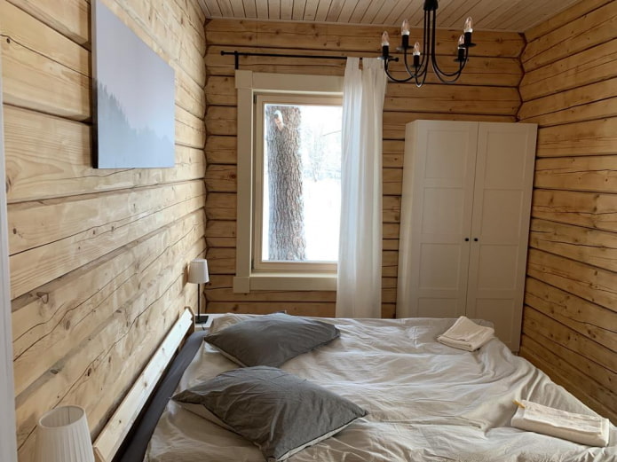 маленькая спальня с гардеробом