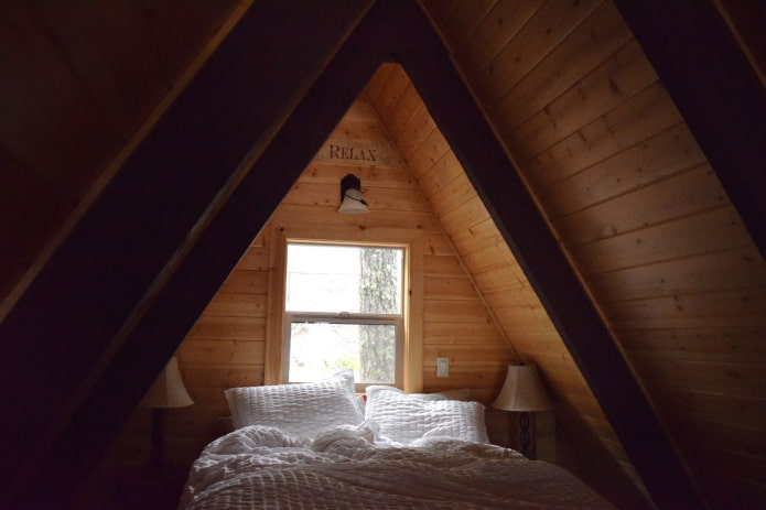 маленькая спальня в стиле лофт