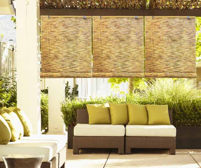 бамбуковые рулонные шторы для беседки