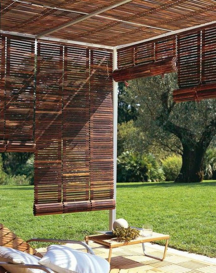 бамбуковые рулонные шторы для беседки