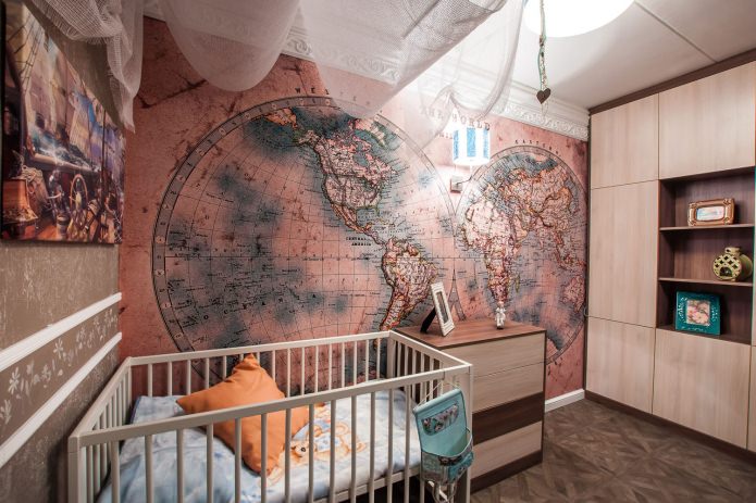 карта мира в интерьере детского сада