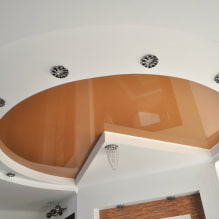 Комбинированные потолки из гипсокартона и натяжные: дизайн, цветовые сочетания, фото в интерьере-2