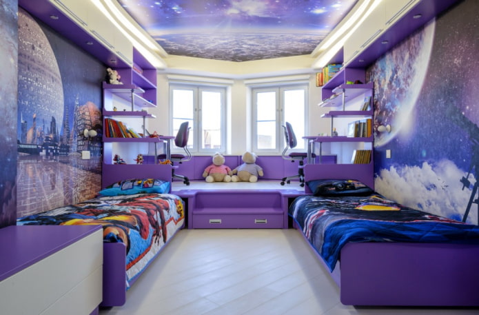 кровати на подиуме в интерьере детской