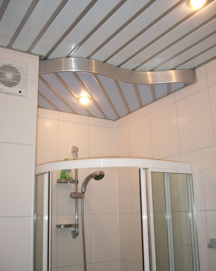 подставка подвесная конструкция в ванную комнату