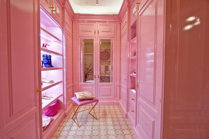 розовый гардероб