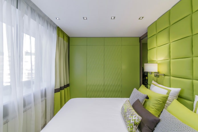 Современная спальня в светло-зеленых тонах