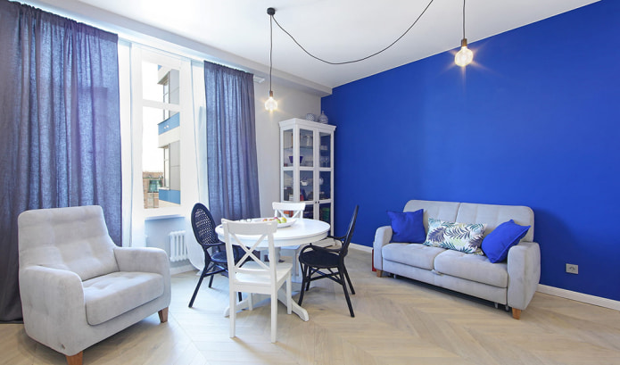 Синий в интерьере: сочетания, стили, отделка, выбор мебели, штор и декора